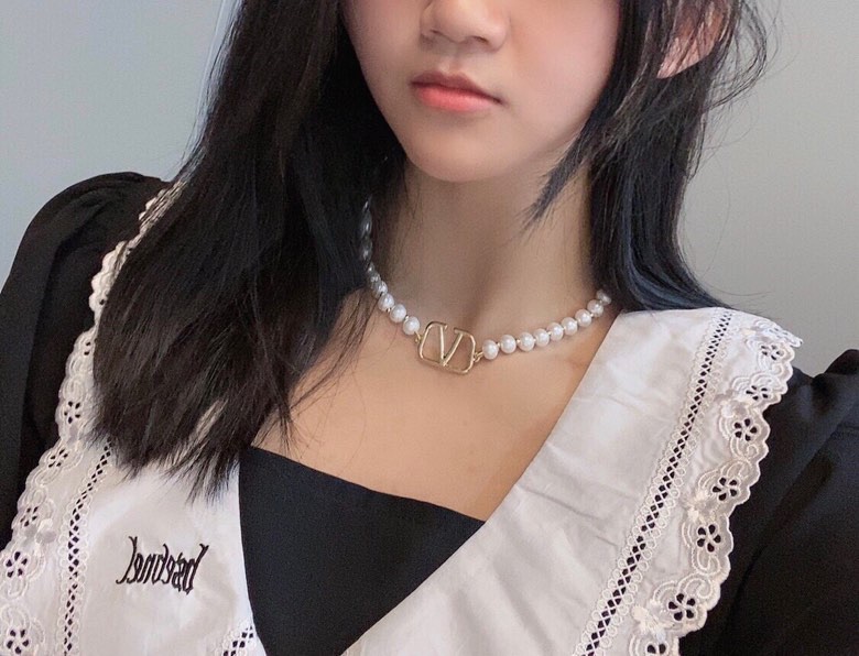 Valentino suits 01yxh8